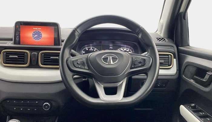 2022 Tata PUNCH ACCOMPLISHED MT, Petrol, Manual, 58,112 km, Steering Wheel Close Up