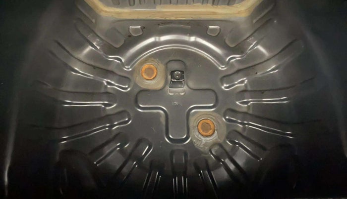 2021 Maruti S PRESSO VXI+, Petrol, Manual, 20,669 km, Boot floor - Slight discoloration