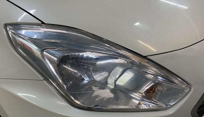 2018 Maruti Dzire ZDI, Diesel, Manual, 69,002 km, Right headlight - Minor scratches