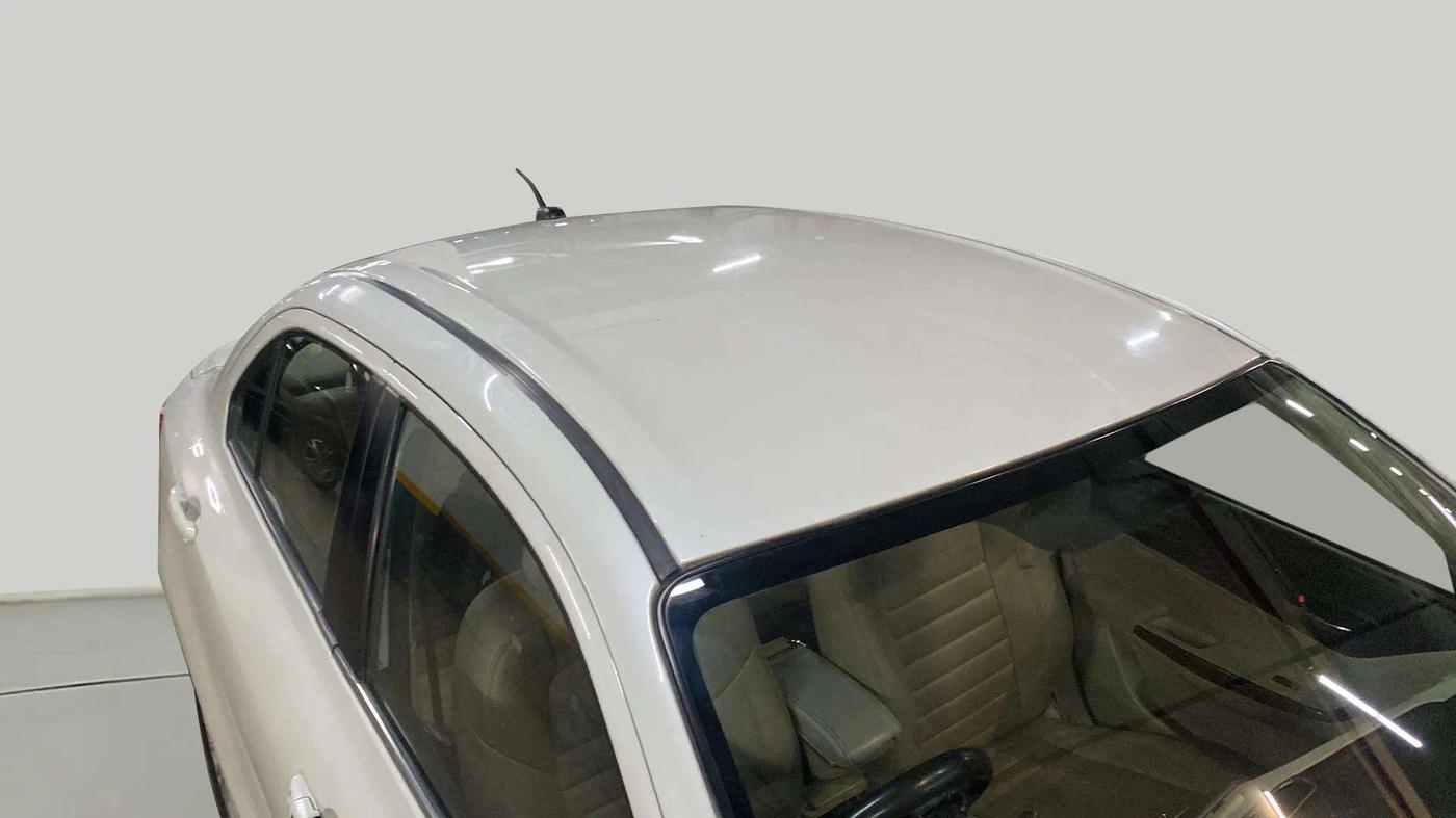 2018 Maruti Dzire ZDI, Diesel, Manual, 69,025 km, Roof