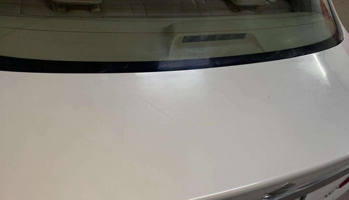 2018 Maruti Dzire ZDI, Diesel, Manual, 69,002 km, Dicky (Boot door) - Minor scratches