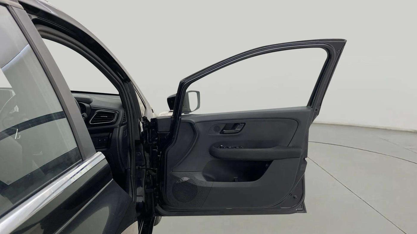 2023 Tata ALTROZ  XZA Plus Sunroof Dark Edition, Petrol, Automatic, 8,975 km, RHS Front Door