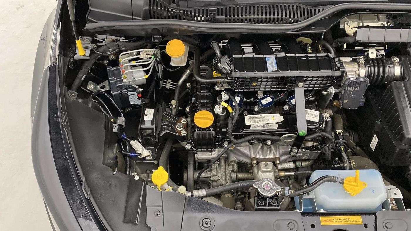 2023 Tata ALTROZ  XZA Plus Sunroof Dark Edition, Petrol, Automatic, 8,975 km, Engine View - Right