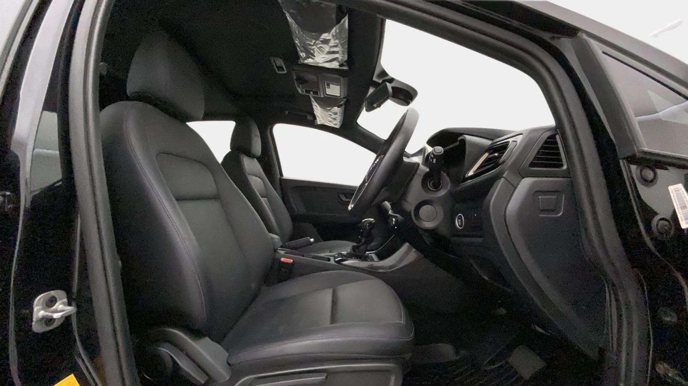 2023 Tata ALTROZ  XZA Plus Sunroof Dark Edition, Petrol, Automatic, 8,975 km, Right Side Front Door Cabin