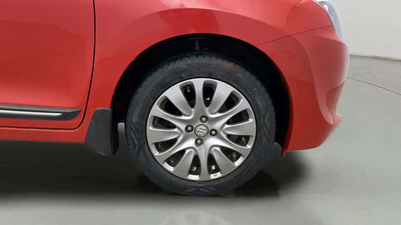 2016 Maruti Baleno ALPHA PETROL 1.2, Petrol, Manual, 36,235 km, Right Front Wheel