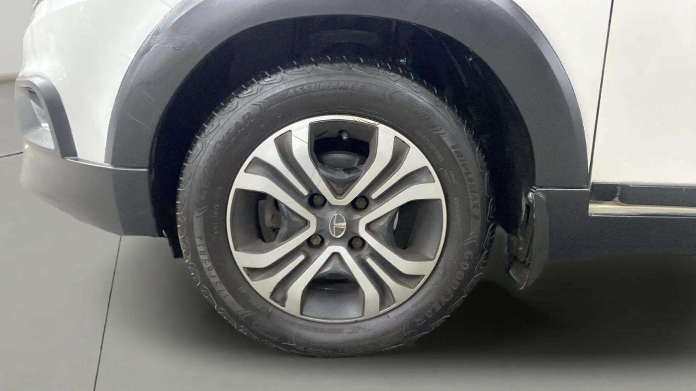 2022 Tata TIAGO NRG XT ICNG, CNG, Manual, 46,803 km, Left Front Wheel