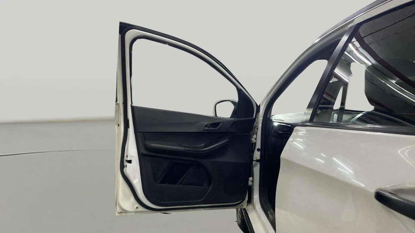 2022 Tata TIAGO NRG XT ICNG, CNG, Manual, 46,803 km, LHS Front Door