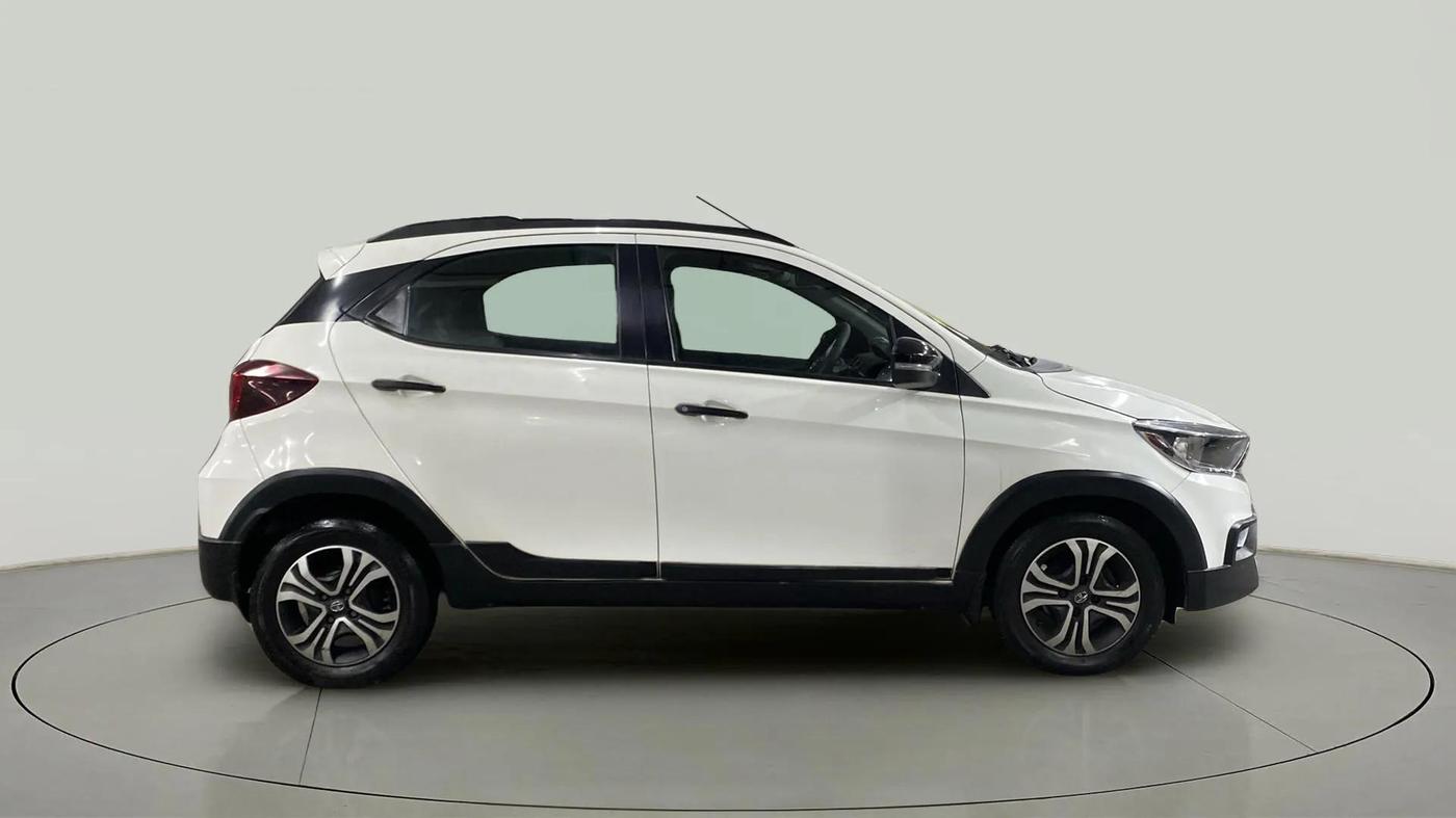 2022 Tata TIAGO NRG XT ICNG, CNG, Manual, 46,803 km, Right Side View