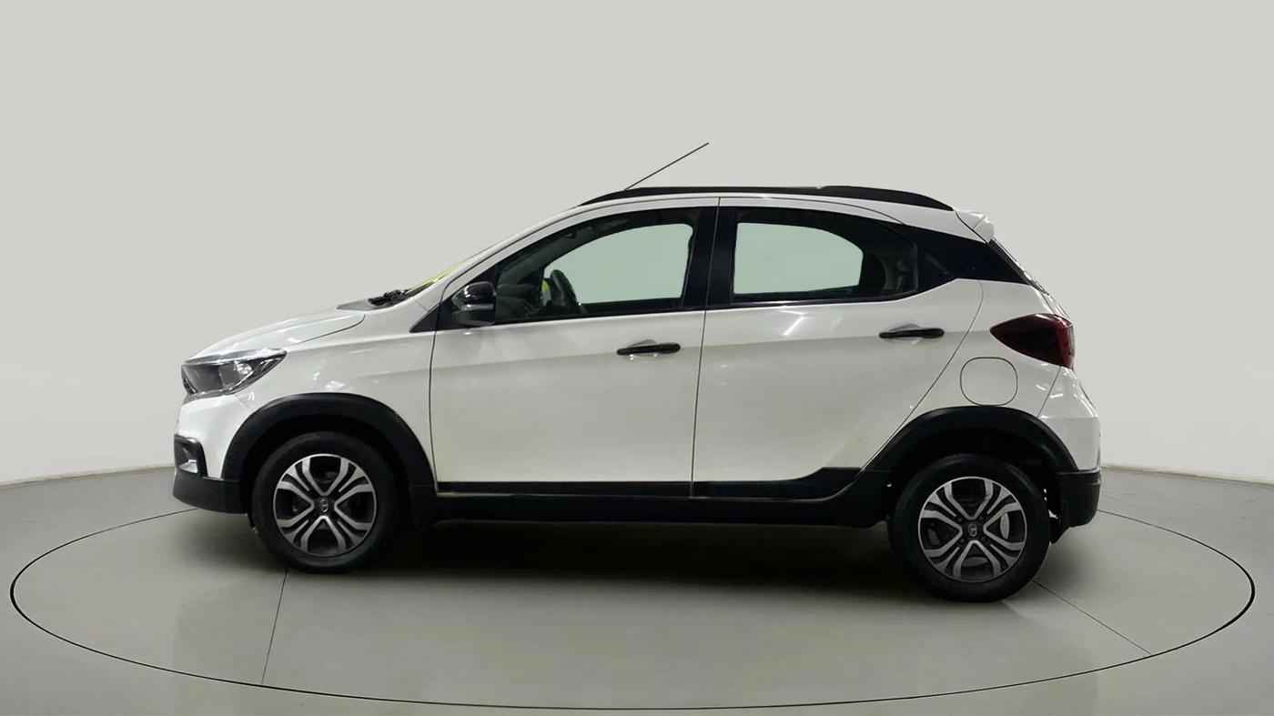 2022 Tata TIAGO NRG XT ICNG, CNG, Manual, 46,803 km, Left Side