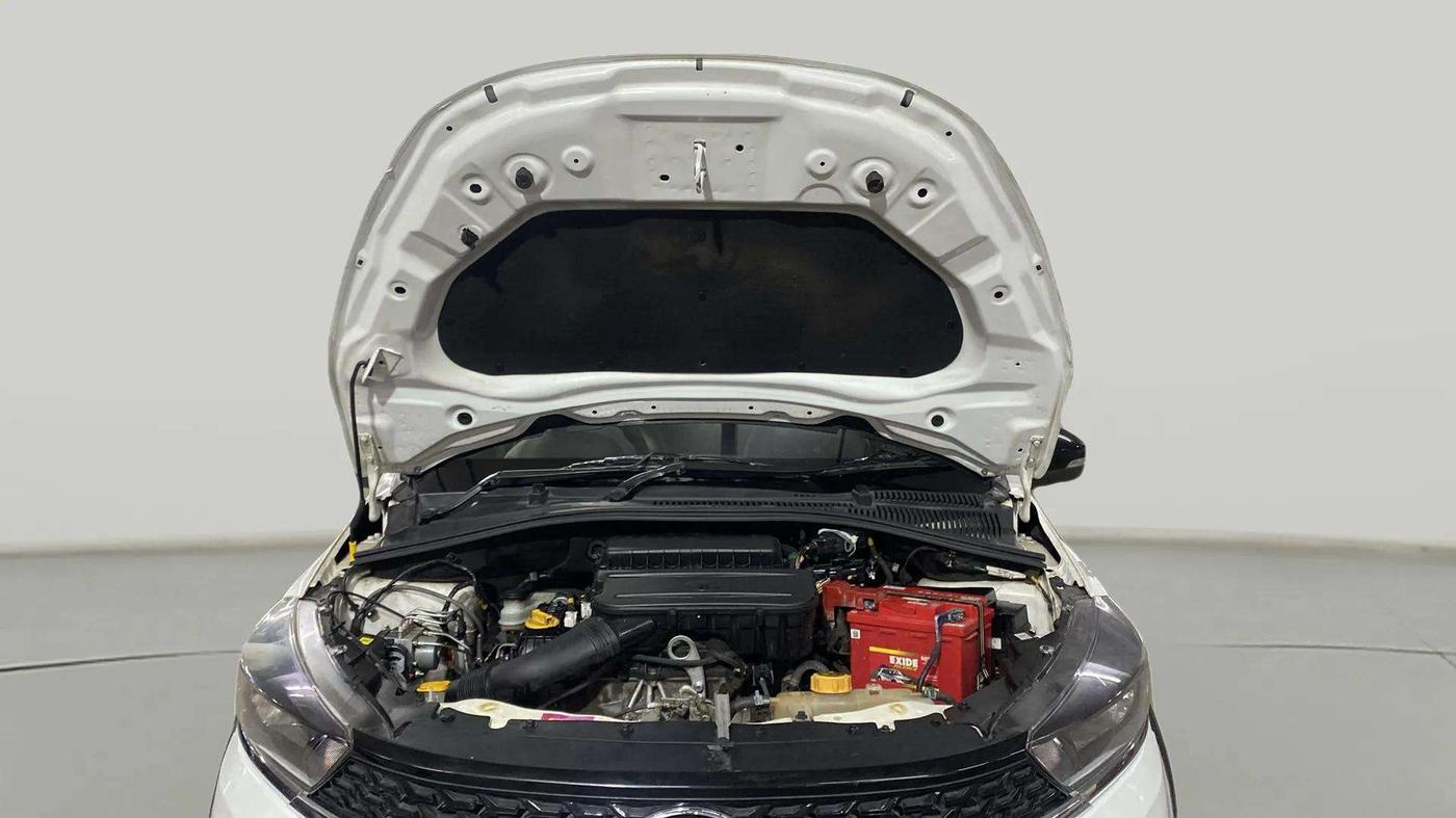 2022 Tata TIAGO NRG XT ICNG, CNG, Manual, 46,803 km, Open Bonet