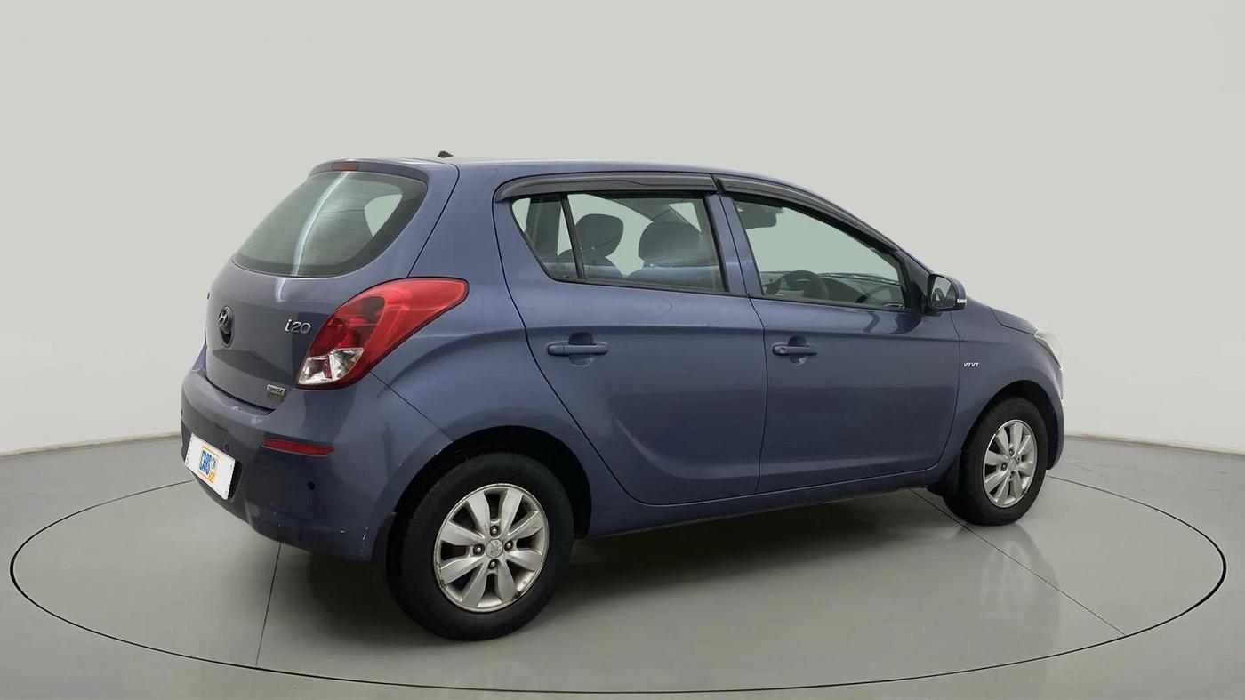 2013 Hyundai i20 SPORTZ 1.2, Petrol, Manual, 26,567 km, Right Back Diagonal