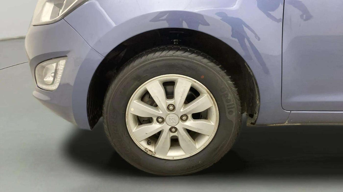 2013 Hyundai i20 SPORTZ 1.2, Petrol, Manual, 26,567 km, Left Front Wheel
