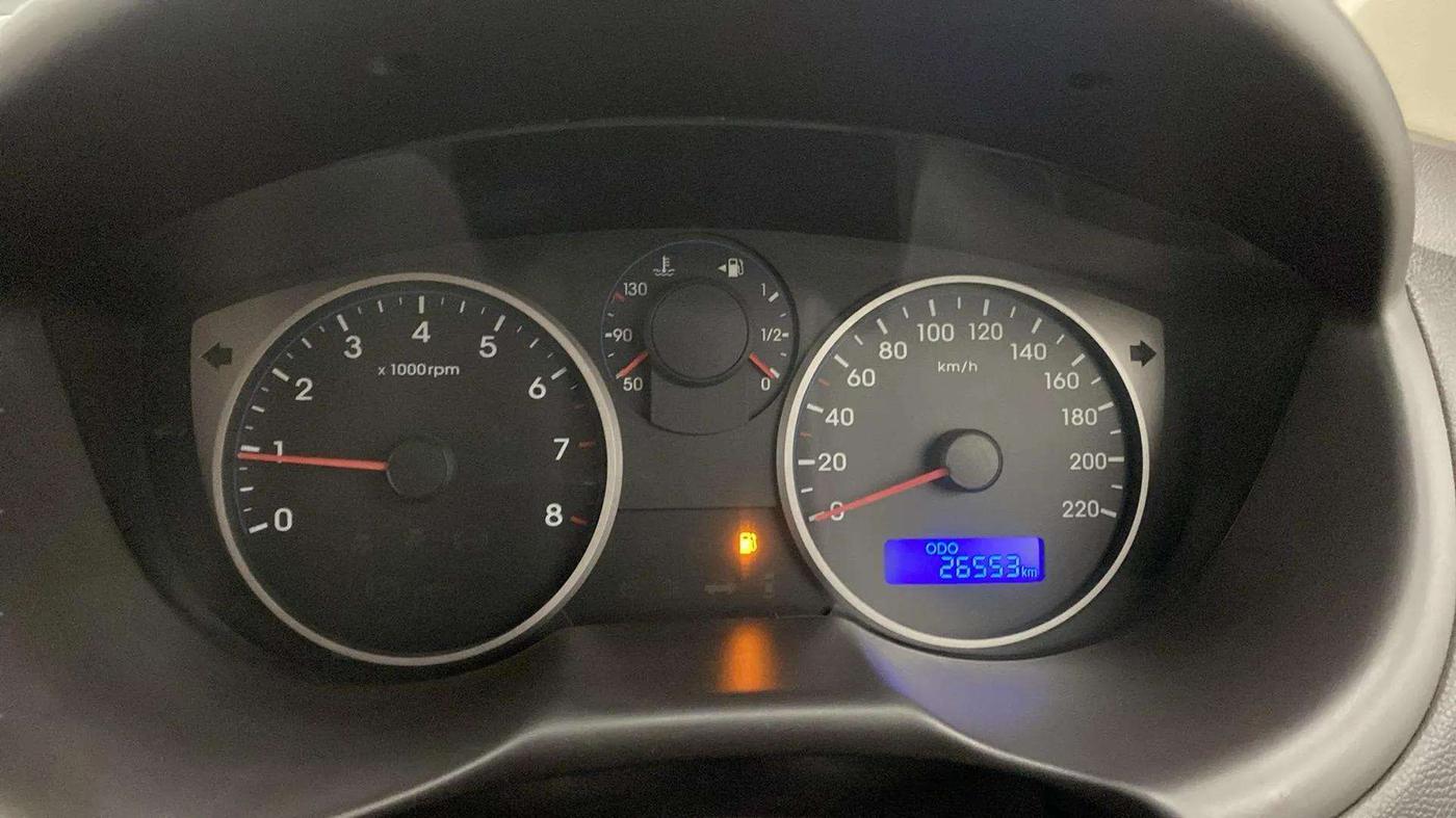 2013 Hyundai i20 SPORTZ 1.2, Petrol, Manual, 26,567 km, Odometer Image