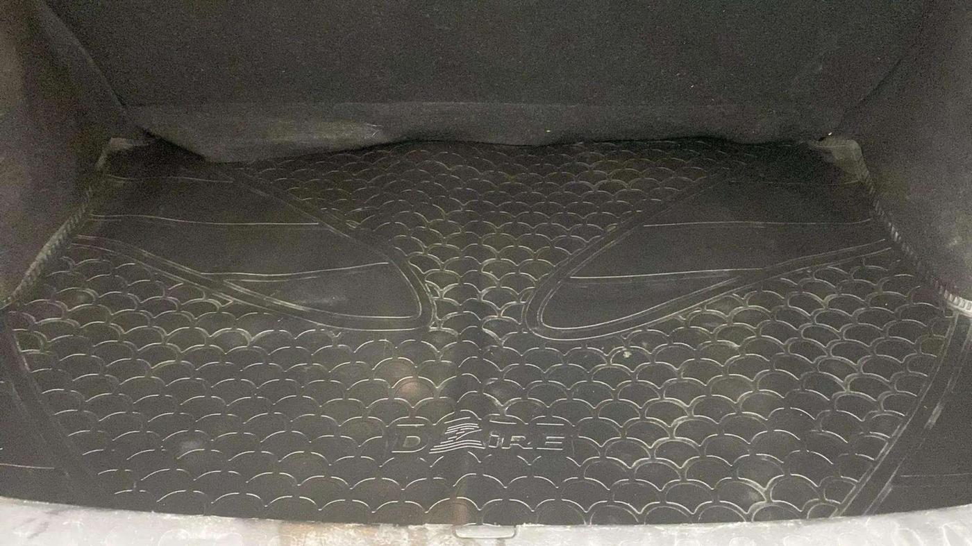 2016 Maruti Swift Dzire ZXI, Petrol, Manual, 35,374 km, Boot Inside