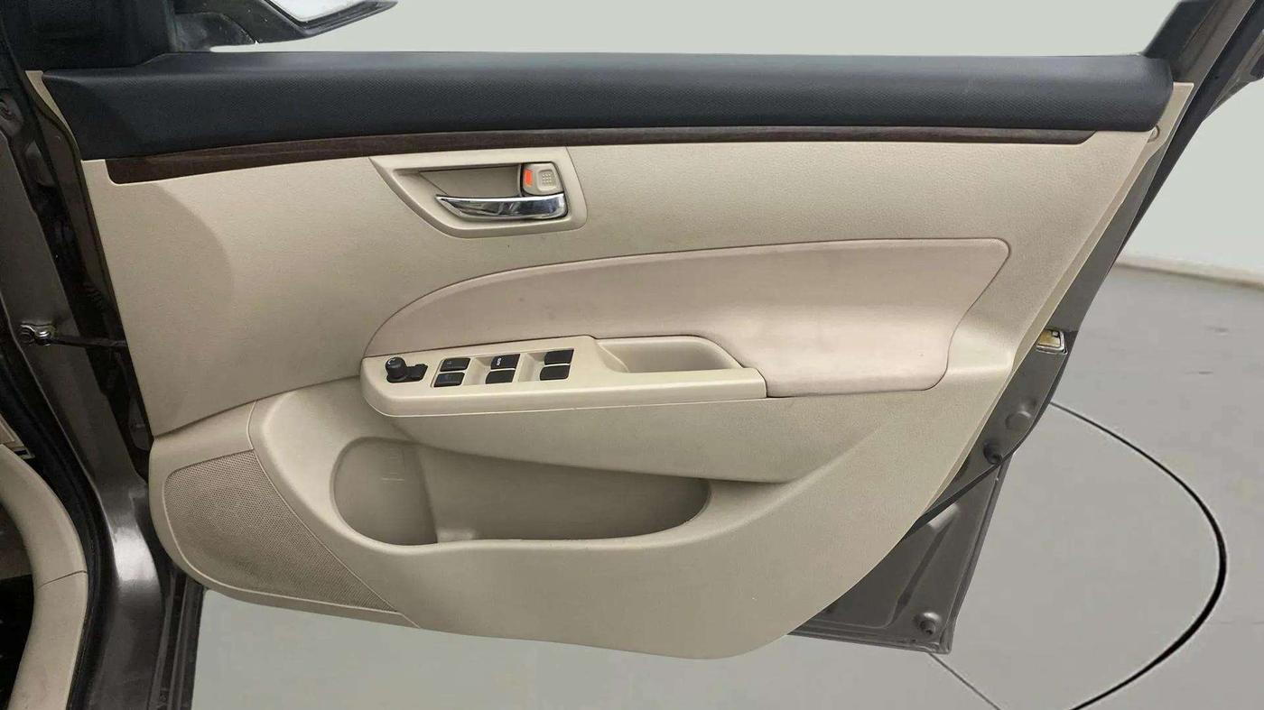 2016 Maruti Swift Dzire ZXI, Petrol, Manual, 35,374 km, Driver Side Door Panels Control