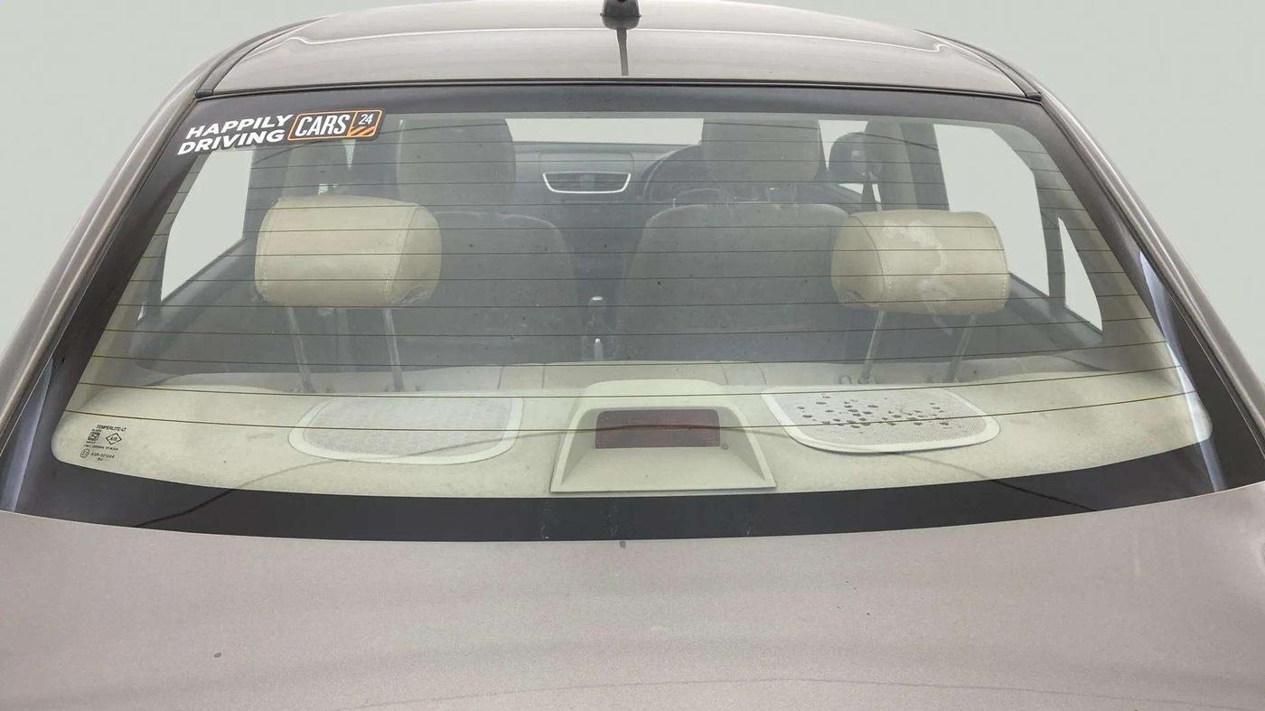 2016 Maruti Swift Dzire ZXI, Petrol, Manual, 35,374 km, Rear Windshield