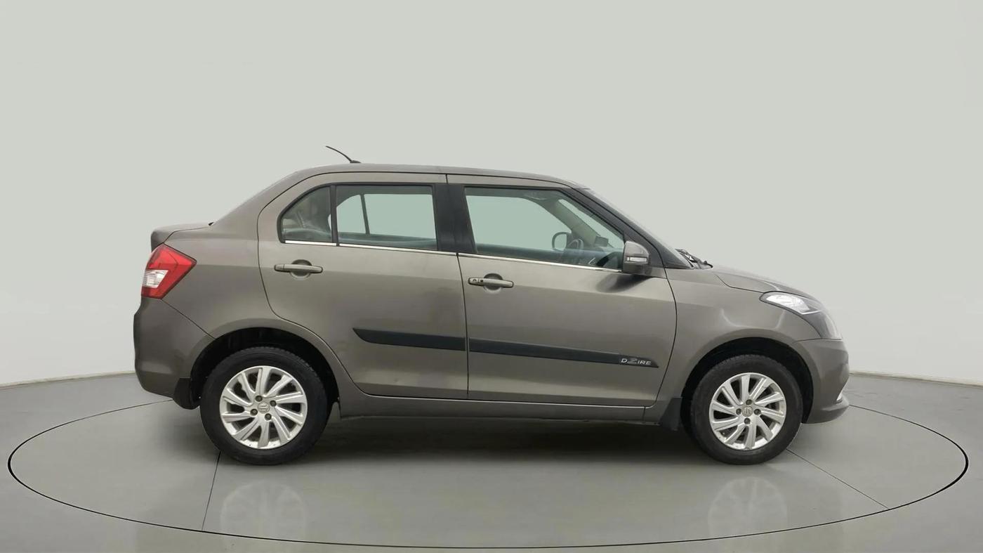 2016 Maruti Swift Dzire ZXI, Petrol, Manual, 35,374 km, Right Side View