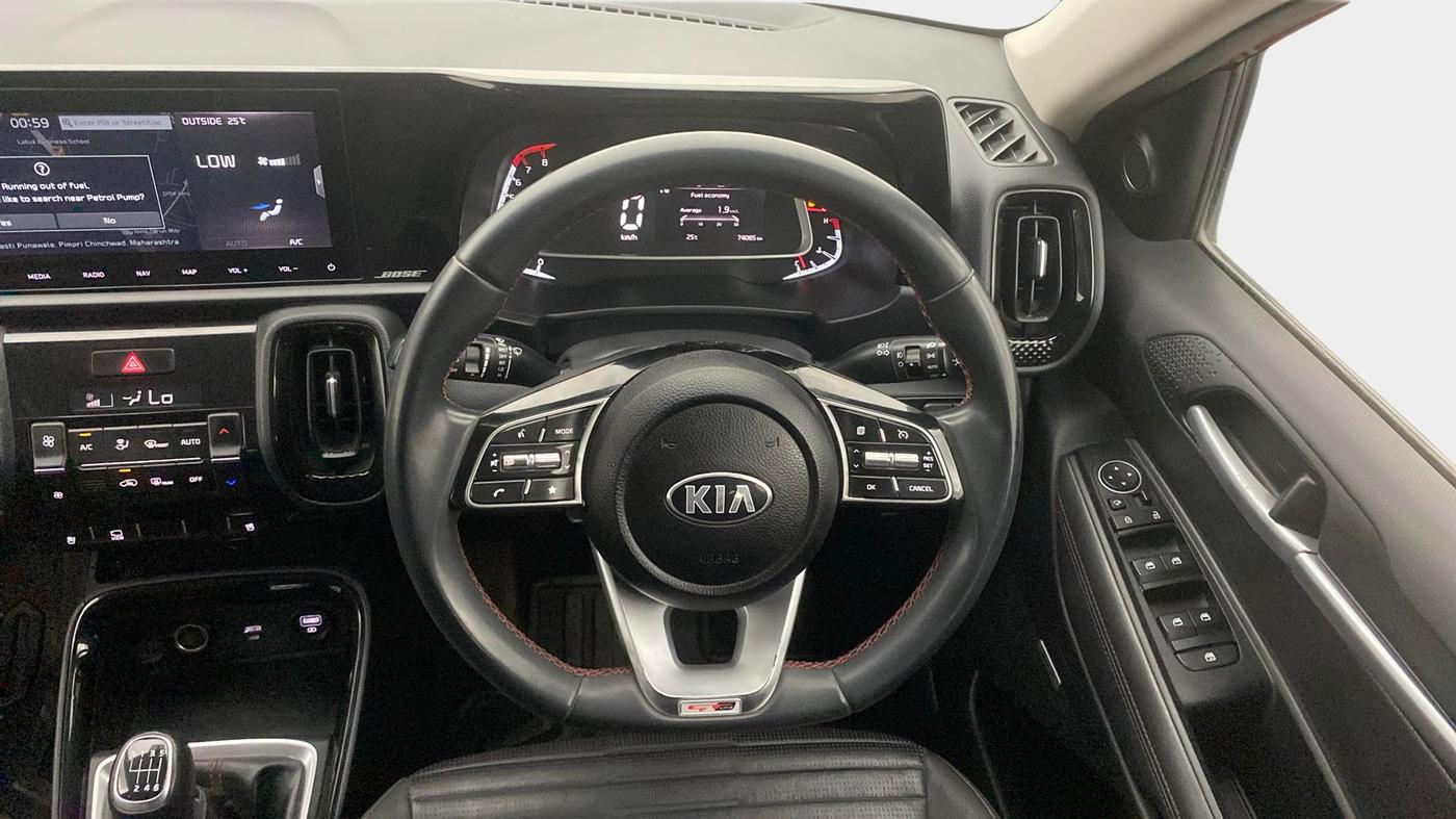 2021 KIA SONET GTX PLUS 1.0 IMT, Petrol, Manual, 74,180 km, Steering Wheel Close Up