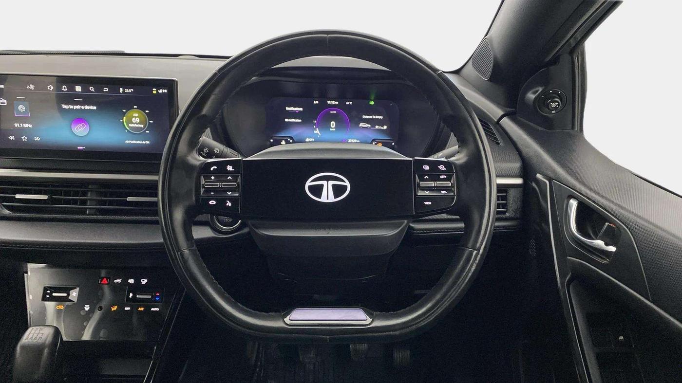 2023 Tata NEXON FEARLESS PLUS S 1.5 REVOTORQ 6 MT DT, Diesel, Manual, 27,885 km, Steering Wheel Close Up
