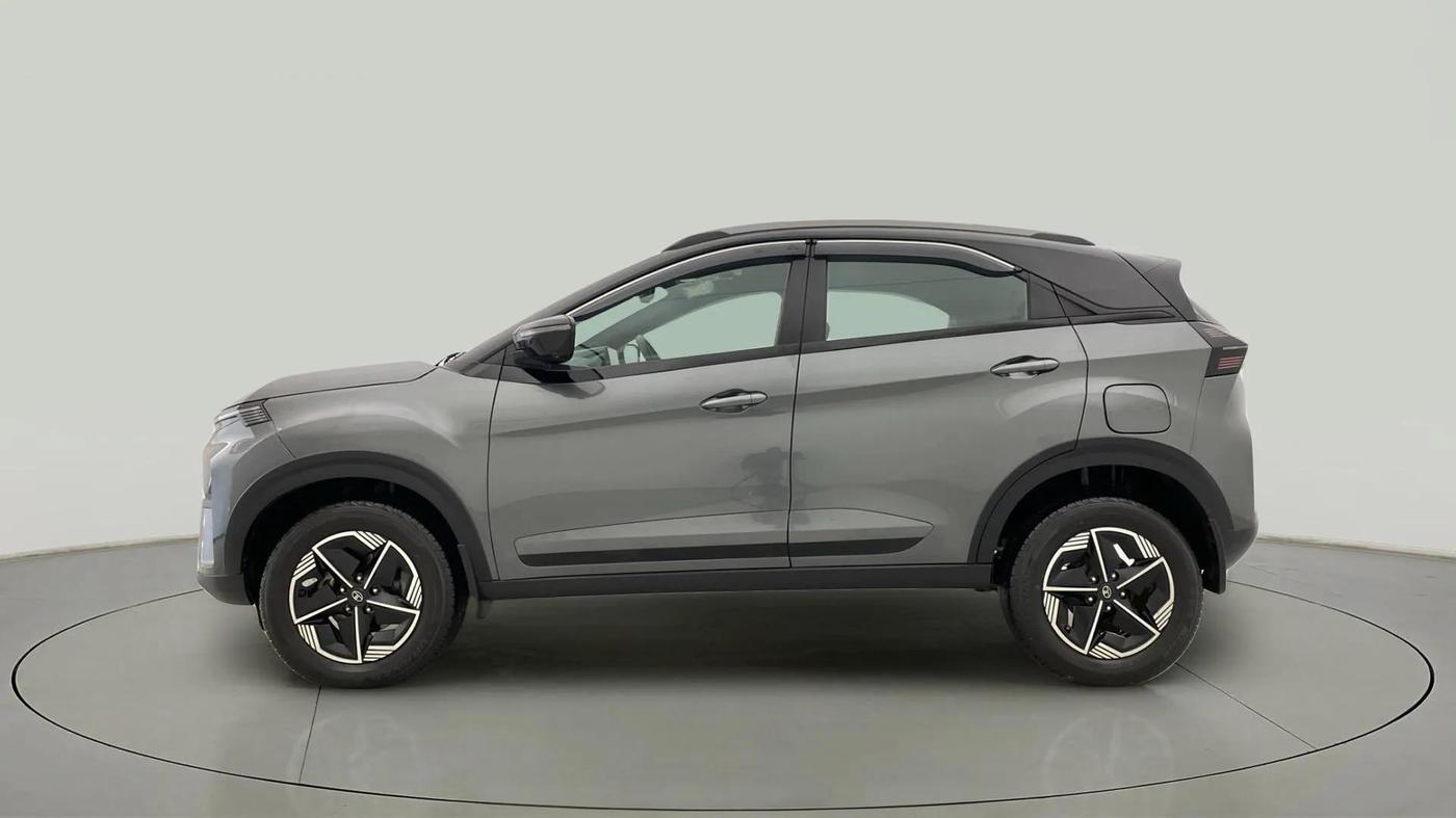 2023 Tata NEXON FEARLESS PLUS S 1.5 REVOTORQ 6 MT DT, Diesel, Manual, 27,885 km, Left Side