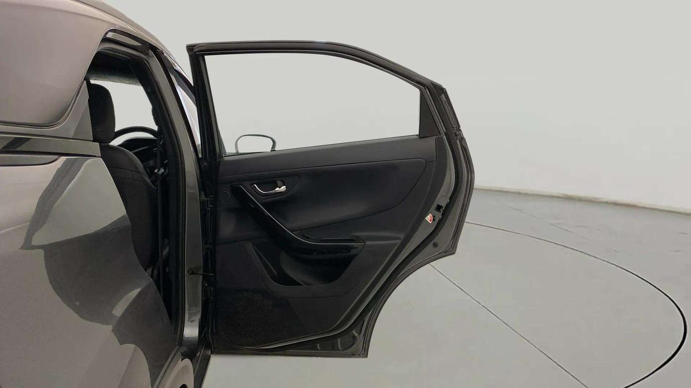 2023 Tata NEXON FEARLESS PLUS S 1.5 REVOTORQ 6 MT DT, Diesel, Manual, 27,885 km, RHS Rear Door