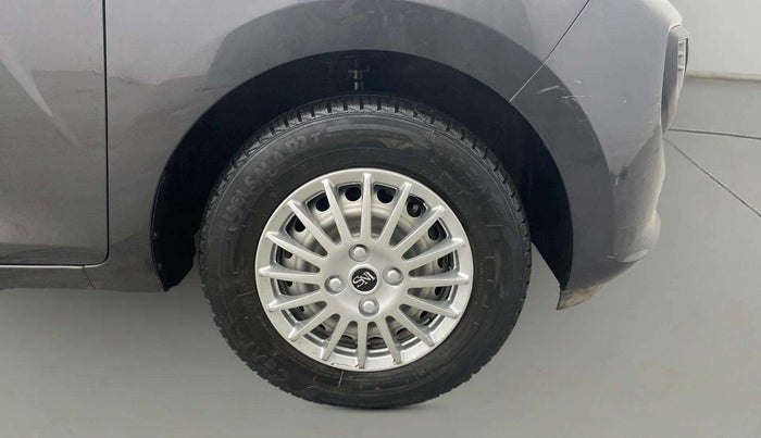 2021 Hyundai NEW SANTRO SPORTZ EXECUTIVE MT CNG, CNG, Manual, 31,838 km, Right Front Wheel