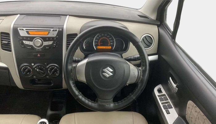 2015 Maruti Wagon R 1.0 VXI, Petrol, Manual, 64,548 km, Steering Wheel Close Up