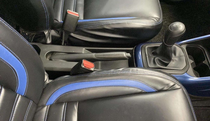 2023 Maruti IGNIS SIGMA 1.2, Petrol, Manual, 25,623 km, Gear Lever