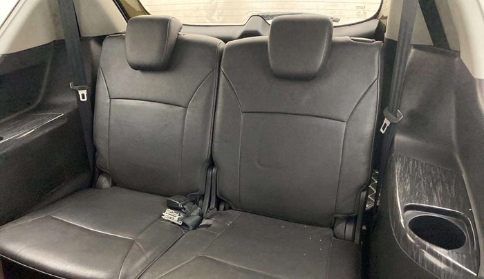 2019 Maruti XL6 ALPHA AT, Petrol, Automatic, 81,926 km, Third Seat Row ( optional )