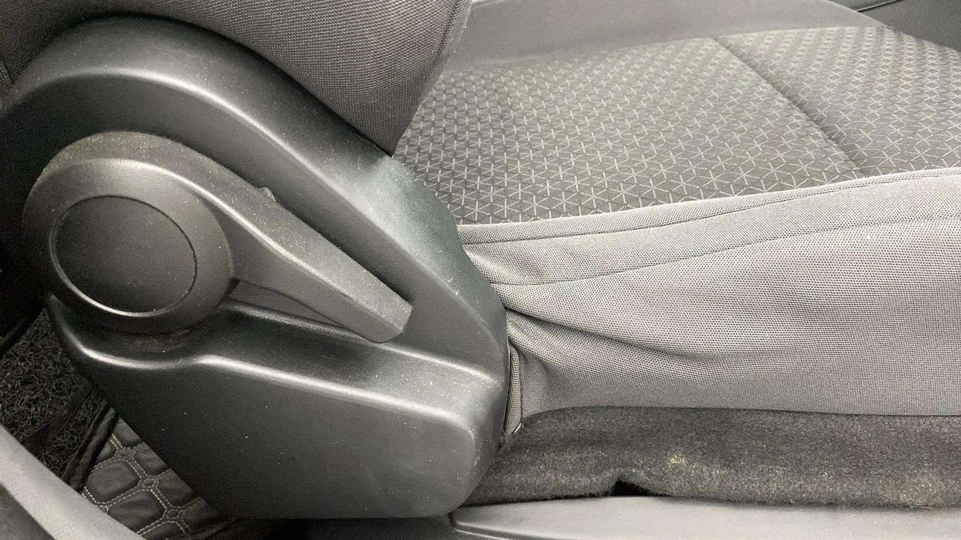 2021 Tata ALTROZ XM PLUS PETROL, Petrol, Manual, 36,177 km, Driver Side Adjustment Panel