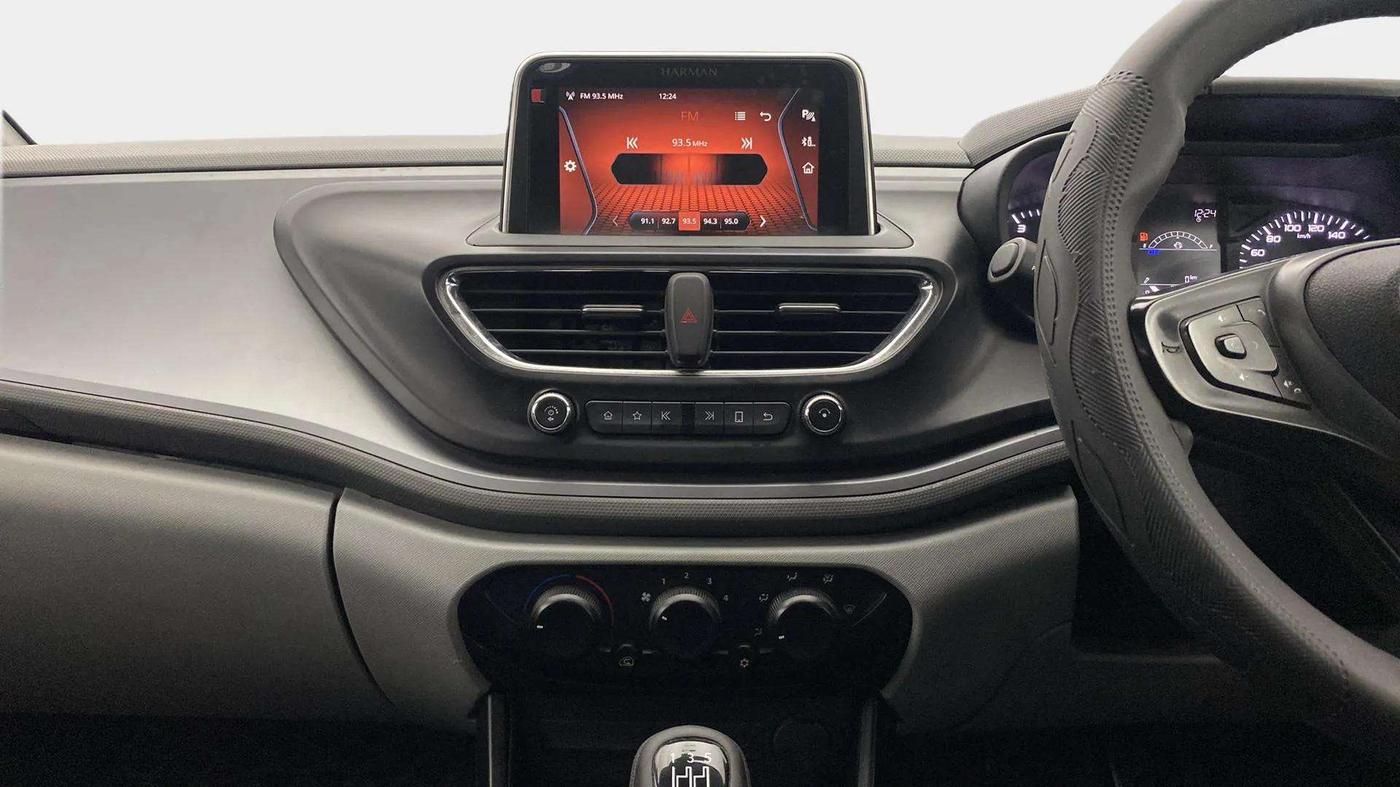 2021 Tata ALTROZ XM PLUS PETROL, Petrol, Manual, 36,177 km, Air Conditioner