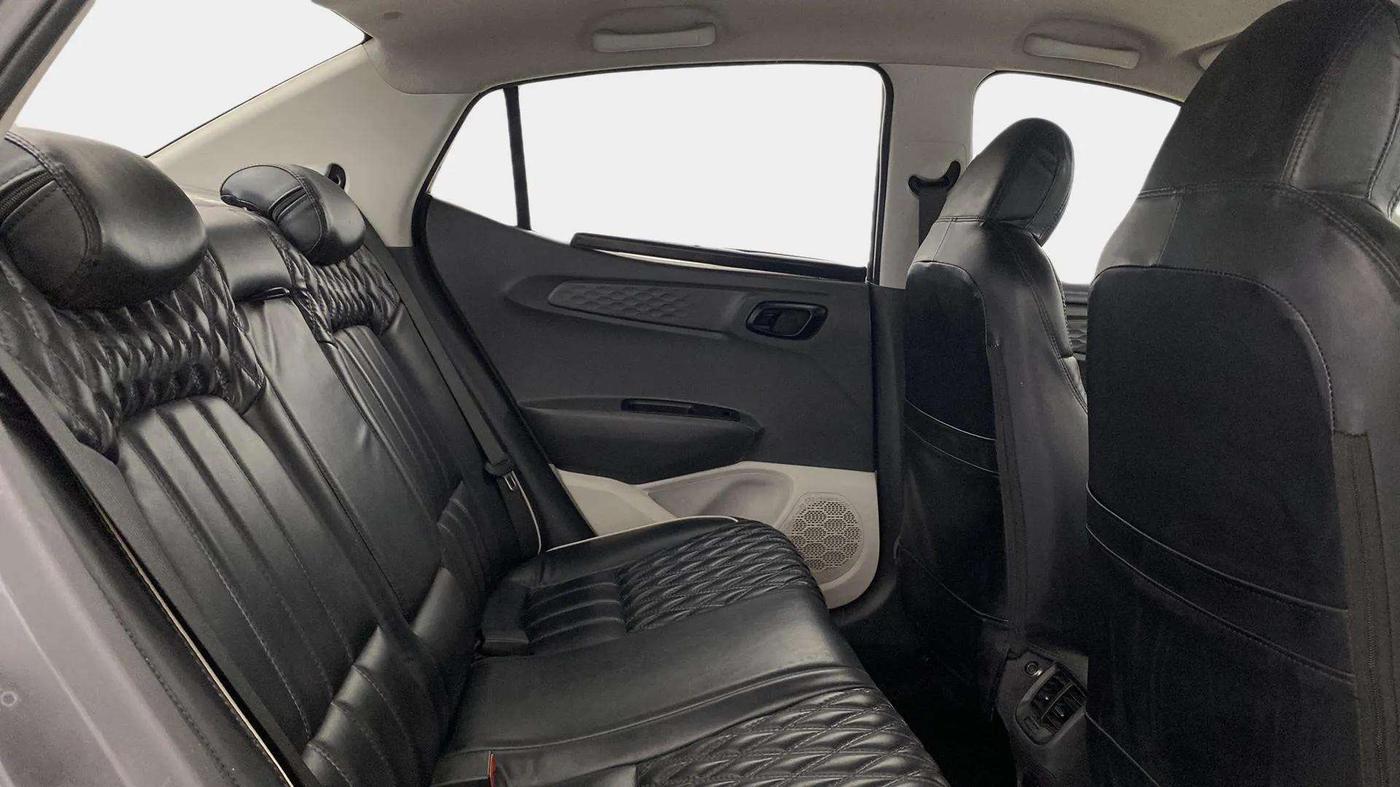 2020 Hyundai AURA S 1.2 CNG, CNG, Manual, 68,891 km, Right Side Rear Door Cabin