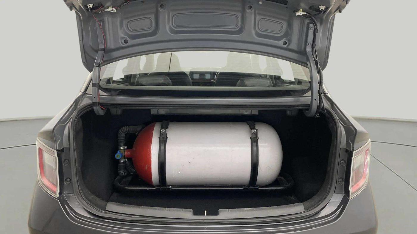 2020 Hyundai AURA S 1.2 CNG, CNG, Manual, 68,891 km, Boot Inside