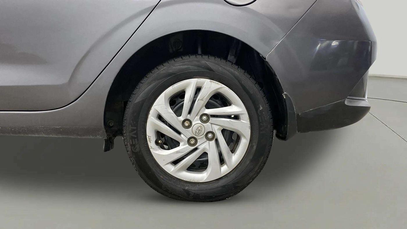 2020 Hyundai AURA S 1.2 CNG, CNG, Manual, 68,891 km, Left Rear Wheel