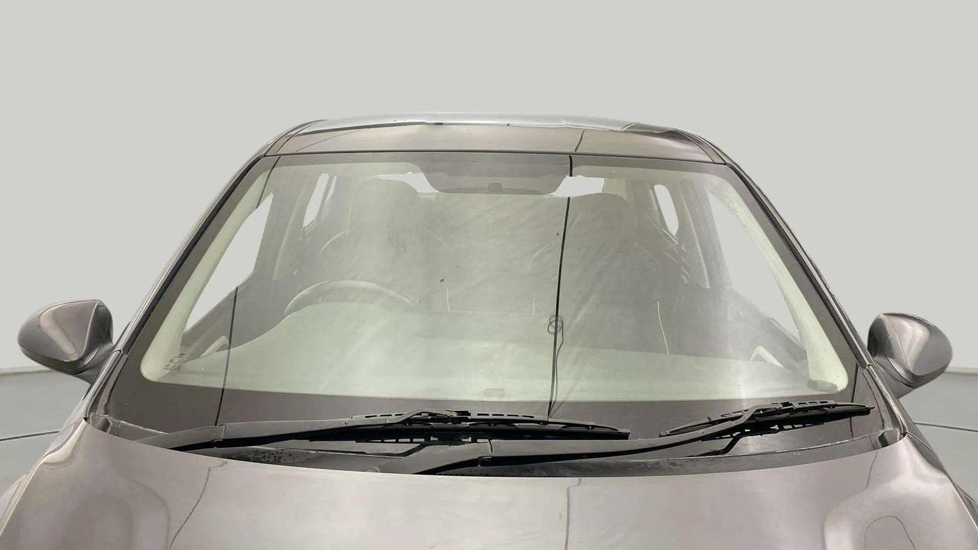 2020 Hyundai AURA S 1.2 CNG, CNG, Manual, 68,891 km, Front Windshield