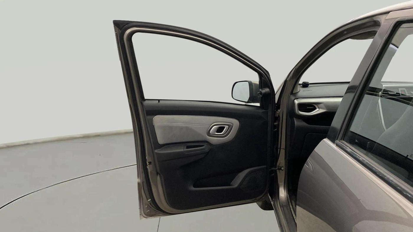 2021 Datsun Redi Go T(O), Petrol, Manual, 11,284 km, LHS Front Door
