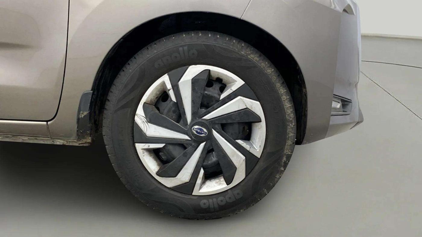 2021 Datsun Redi Go T(O), Petrol, Manual, 11,284 km, Right Front Wheel