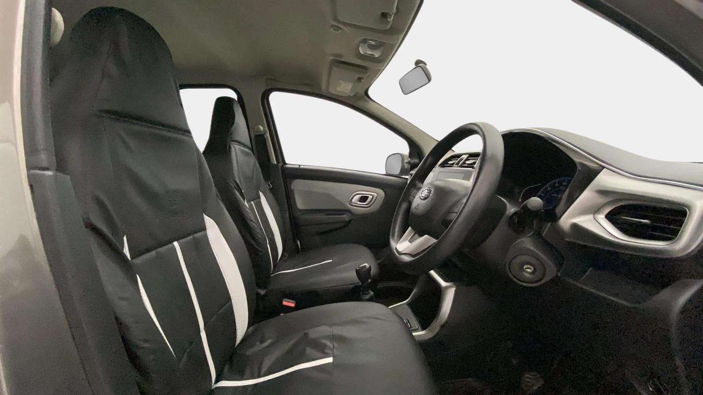 2021 Datsun Redi Go T(O), Petrol, Manual, 11,284 km, Right Side Front Door Cabin