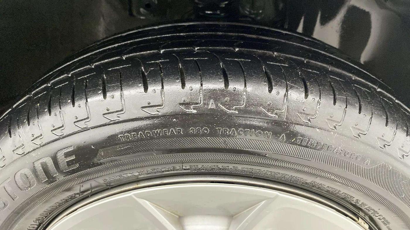 2023 Maruti IGNIS SIGMA 1.2, Petrol, Manual, 23,511 km, Right Front Tyre Tread