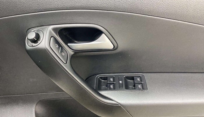 2018 Volkswagen Polo HIGHLINE PLUS 1.5 16 ALLOY, Diesel, Manual, 85,471 km, Driver Side Door Panels Control