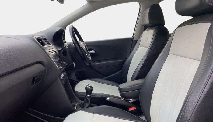 2018 Volkswagen Polo HIGHLINE PLUS 1.5 16 ALLOY, Diesel, Manual, 85,471 km, Right Side Front Door Cabin