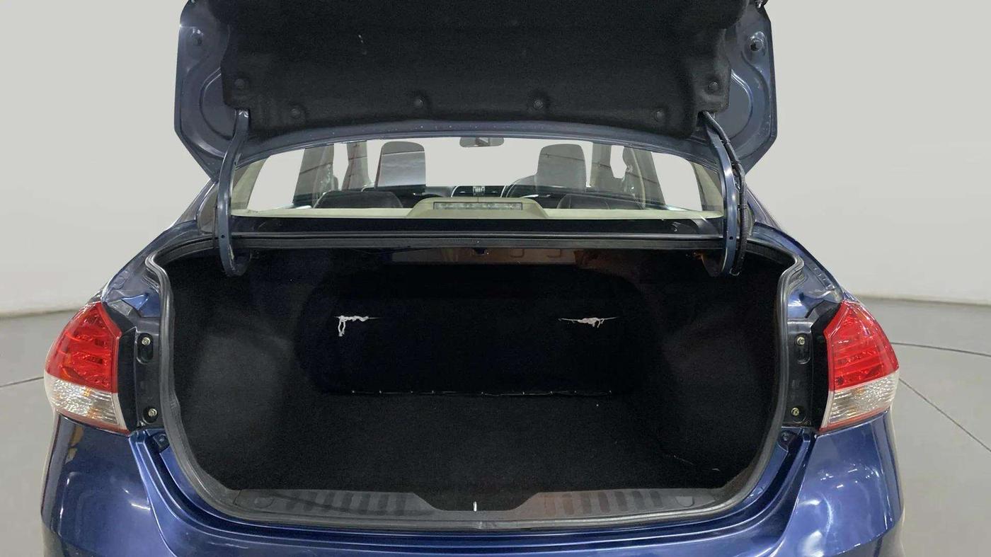 2018 Maruti Ciaz SIGMA 1.5 SHVS MT  PETROL, Petrol, Manual, 44,142 km, Boot Inside