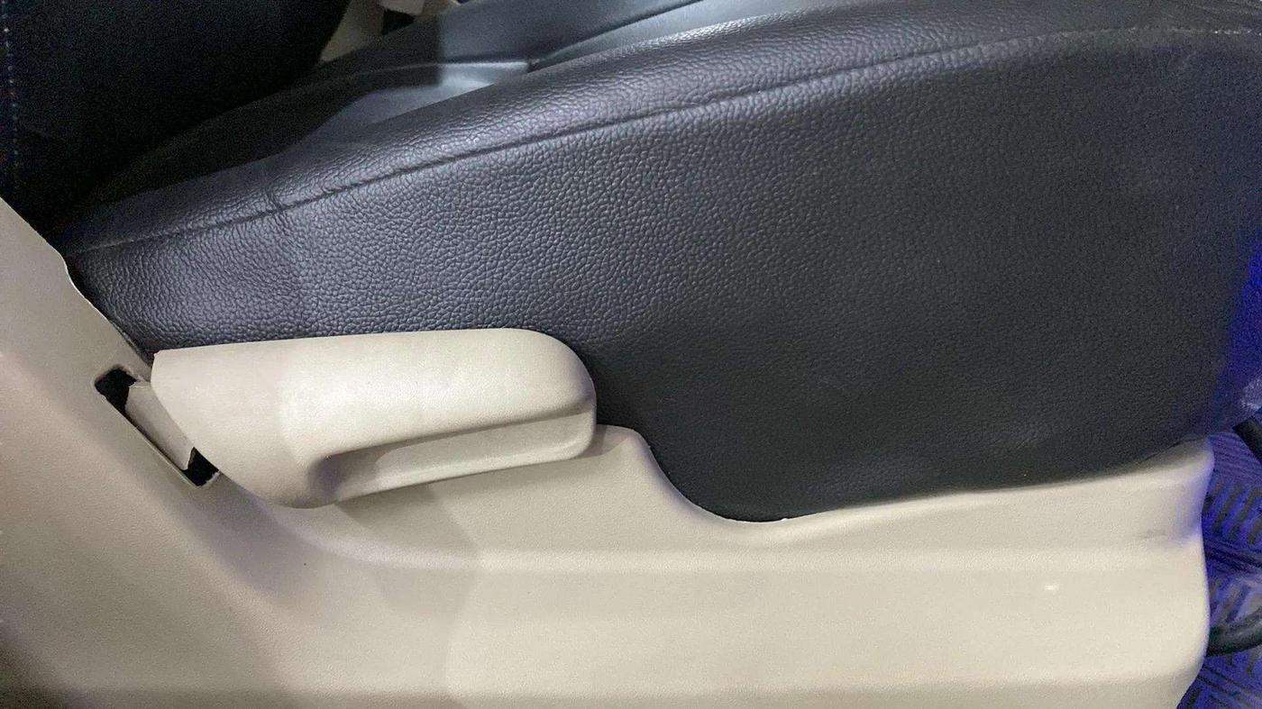 2018 Maruti Ciaz SIGMA 1.5 SHVS MT  PETROL, Petrol, Manual, 44,142 km, Driver Side Adjustment Panel
