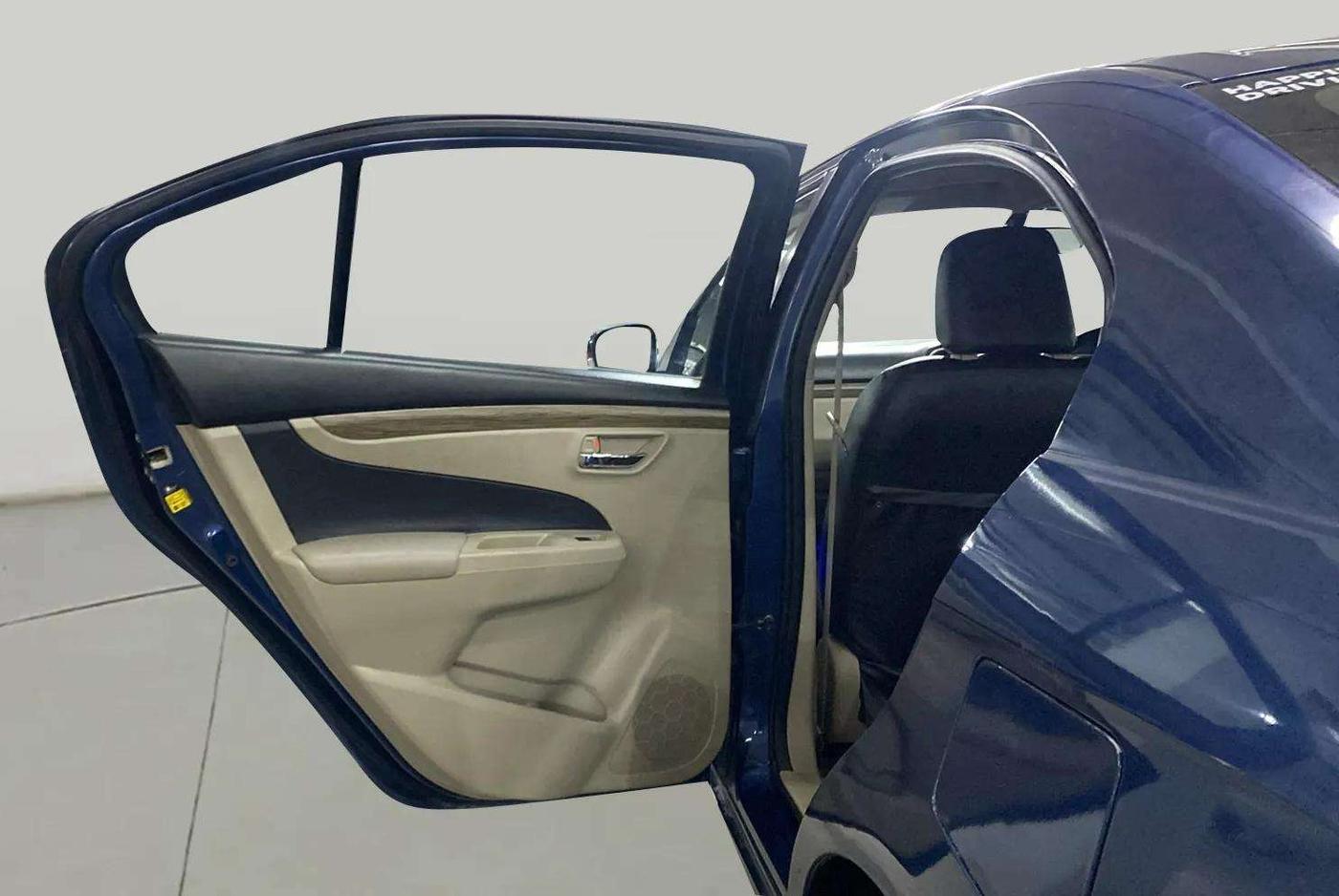 2018 Maruti Ciaz SIGMA 1.5 SHVS MT  PETROL, Petrol, Manual, 44,142 km, LHS Rear Door