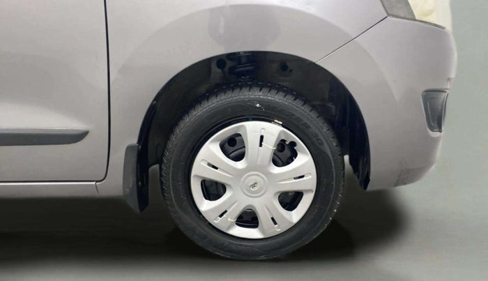 2014 Maruti Wagon R 1.0 VXI, Petrol, Manual, 11,601 km, Right Front Wheel