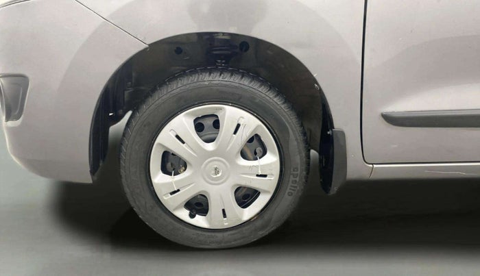 2014 Maruti Wagon R 1.0 VXI, Petrol, Manual, 11,601 km, Left Front Wheel