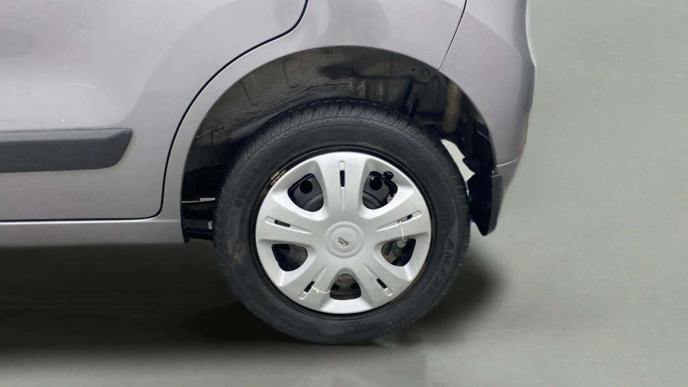 2014 Maruti Wagon R 1.0 VXI, Petrol, Manual, 11,601 km, Left Rear Wheel