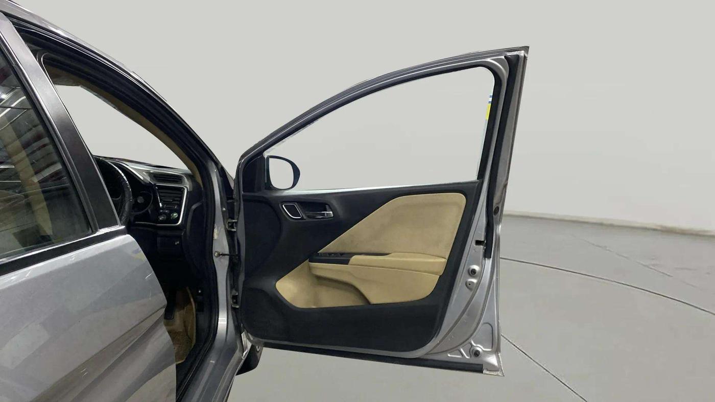 2020 Honda City 1.5L I-VTE V CVT, Petrol, Automatic, 60,282 km, RHS Front Door