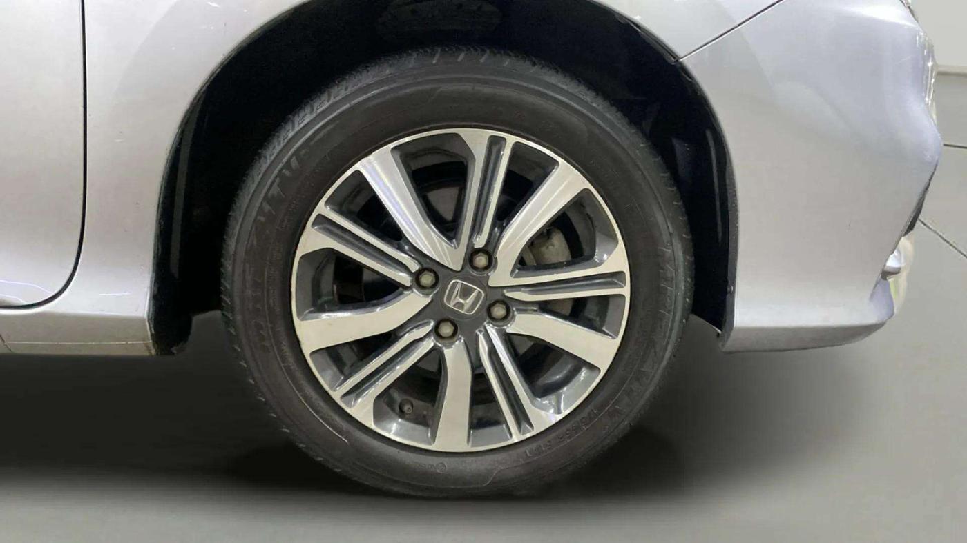 2020 Honda City 1.5L I-VTE V CVT, Petrol, Automatic, 60,282 km, Right Front Wheel