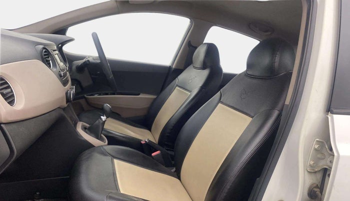 2014 Hyundai Xcent S (O) 1.2, Petrol, Manual, 95,588 km, Right Side Front Door Cabin